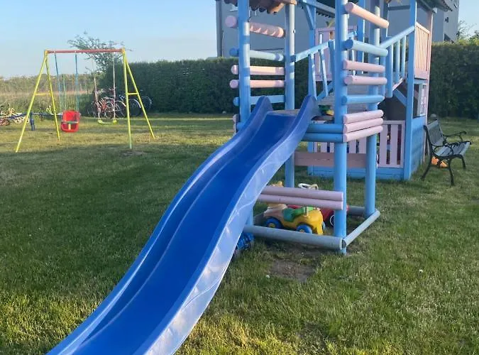 Domek letniskowy Rewalia *